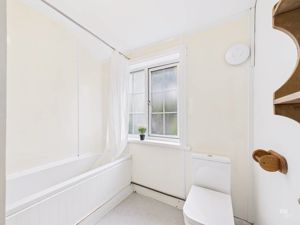 bathroom- click for photo gallery